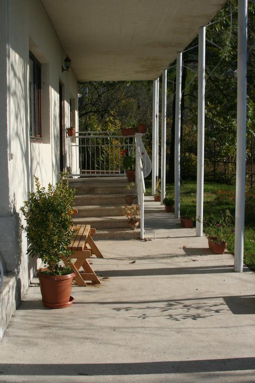 Villa Gelati Koetaisi Buitenkant foto